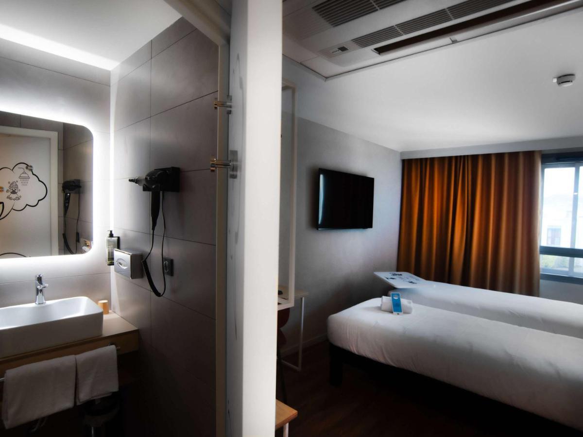 Hotel Ibis Styles Clermont-Ferrand Aeroport Exteriér fotografie