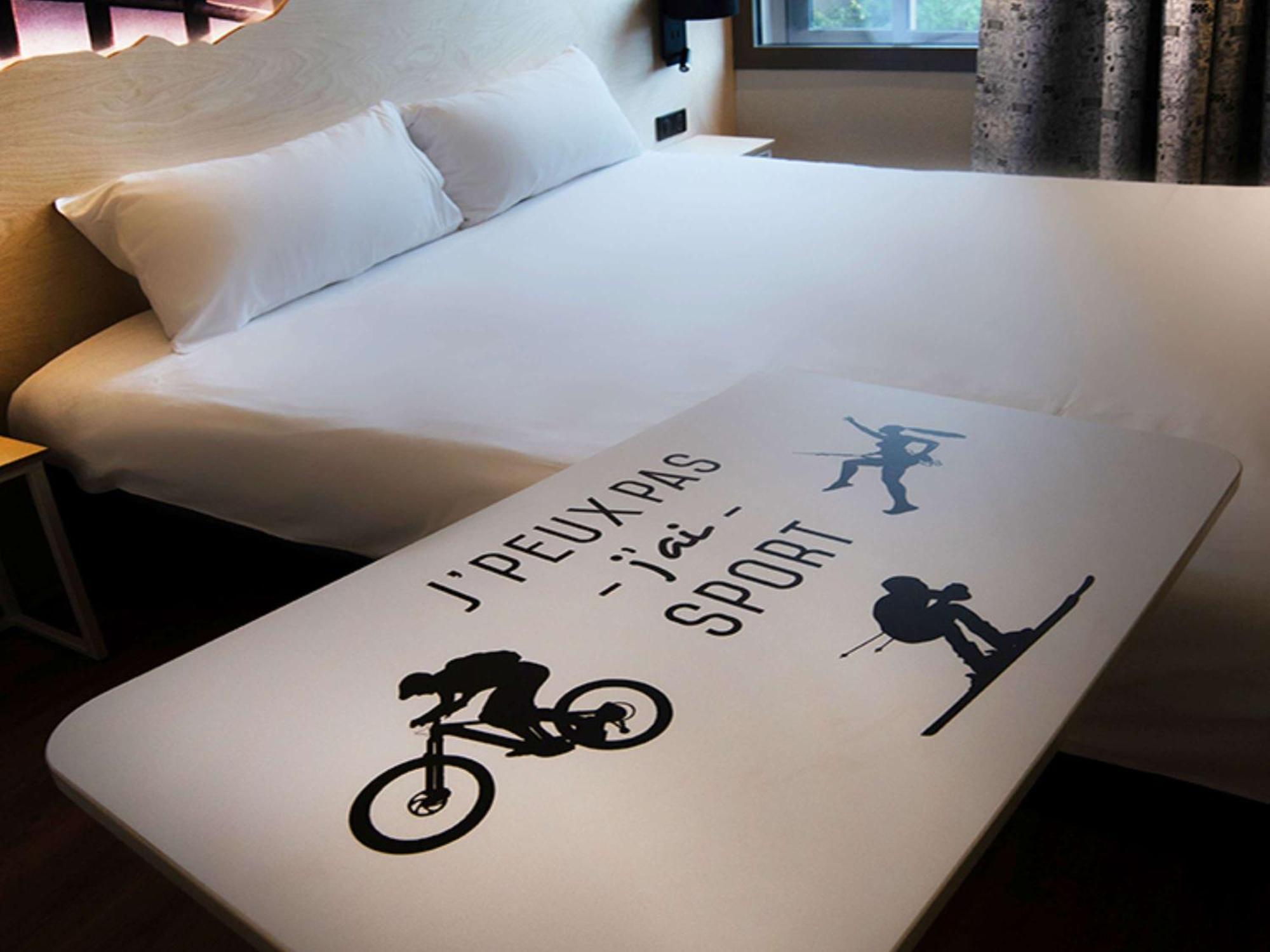 Hotel Ibis Styles Clermont-Ferrand Aeroport Exteriér fotografie